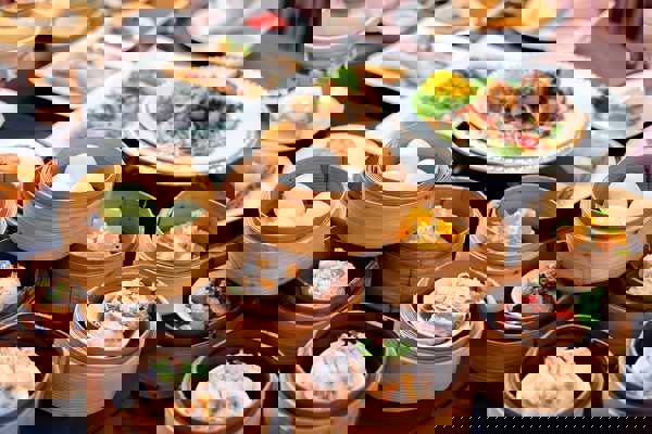 10 Great Dishes to Try in Hong Kong