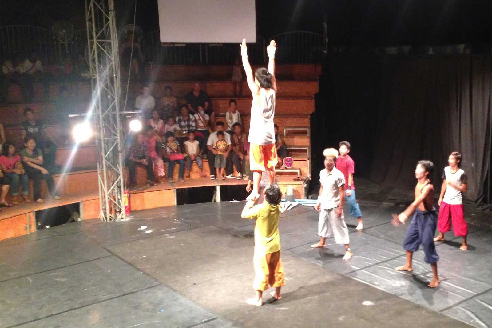 Phare, The Cambodian Circus