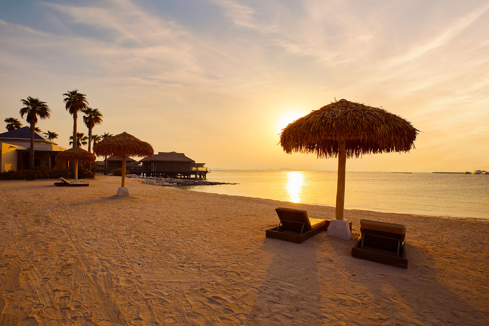 6 Best Beaches in Qatar - Which Beach Should You Visit in Qatar? - Go ...