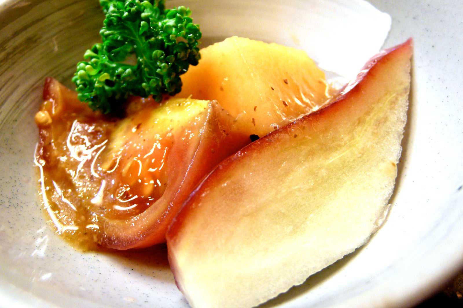 Wax apple cuisine (lian wu liao li)