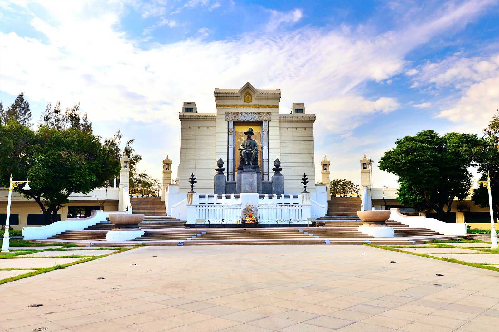 King Rama I Monument