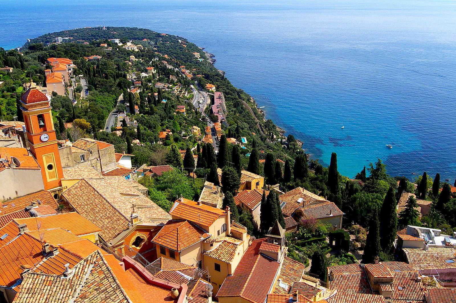 Book your stay in Roquebrune-Cap-Martin