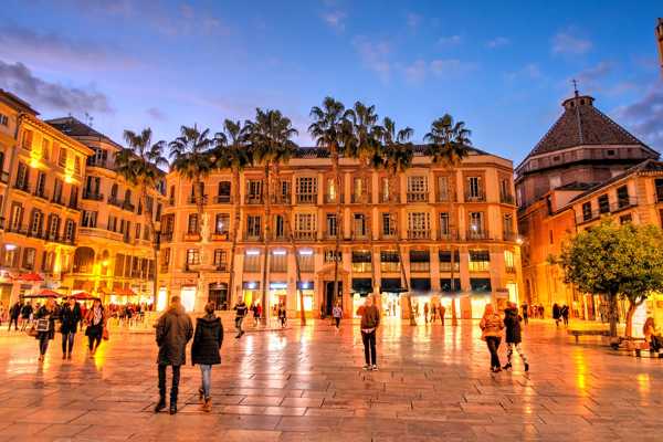 9 Best Things to Do After Dinner in Costa del Sol