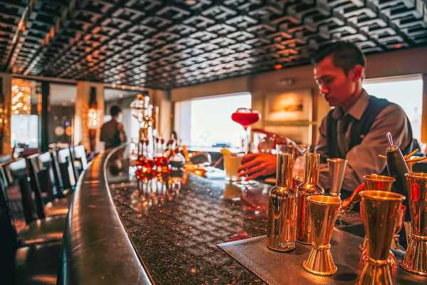 10 Best Bars in Tokyo