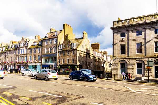 10 Best Places to Go Shopping in Aberdeen
