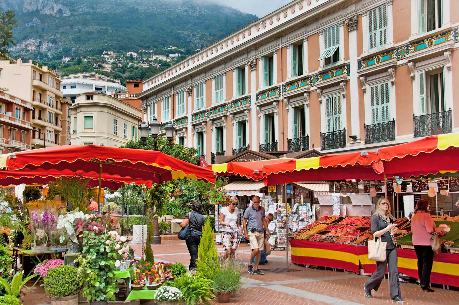 La Condamine Market