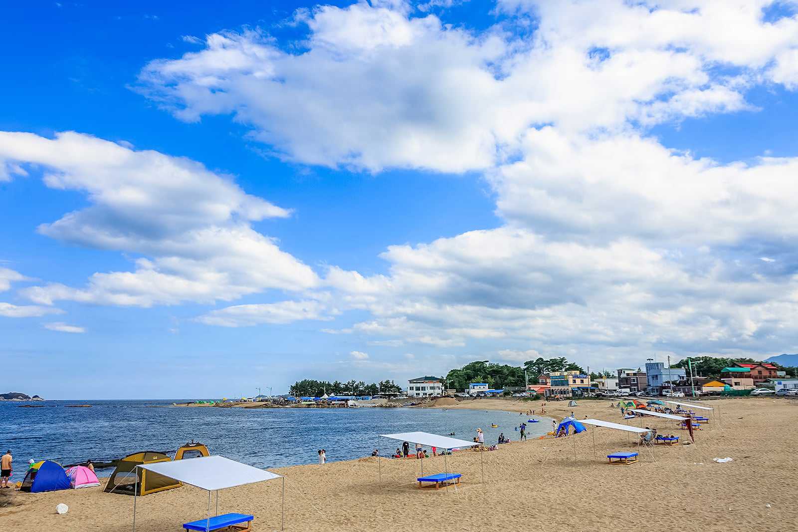 Ayajin Beach