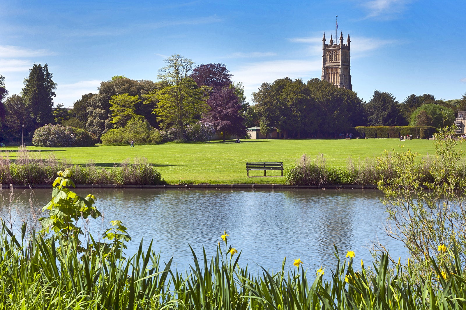 10 Best Things to Do in Cirencester - Visit Historic Churches, Green ...