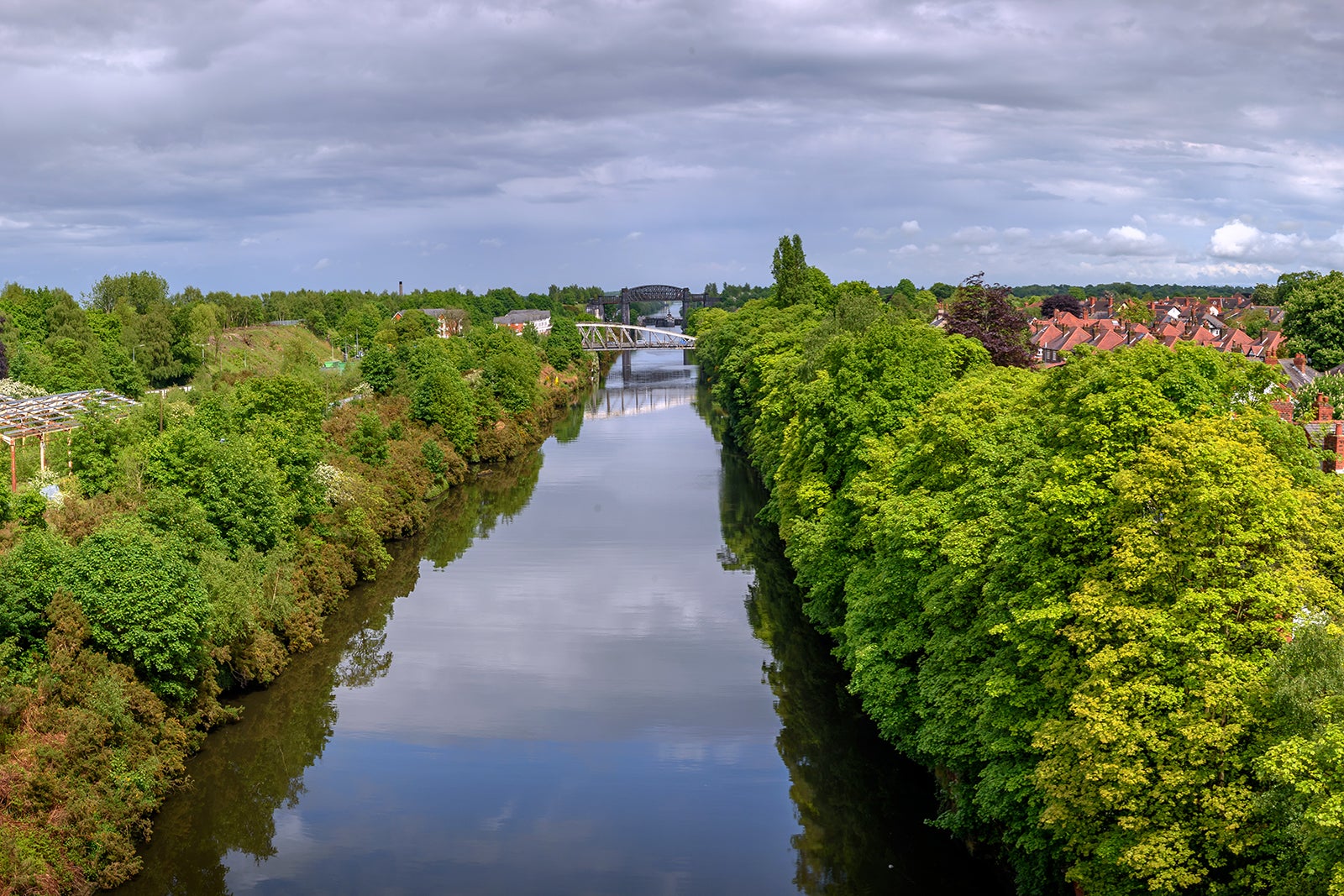 10 Best Things To Do In Warrington - Walk Through Gardens And Parks ...