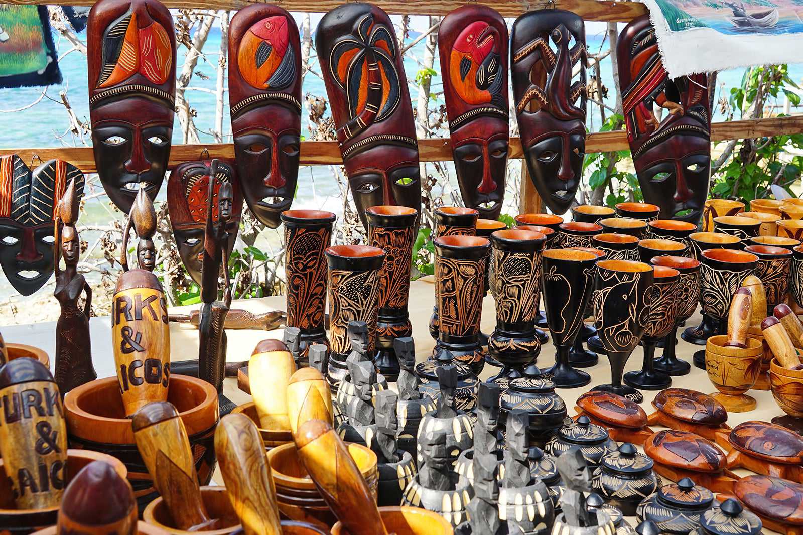 10 Best Places to Go Shopping in Turks and Caicos