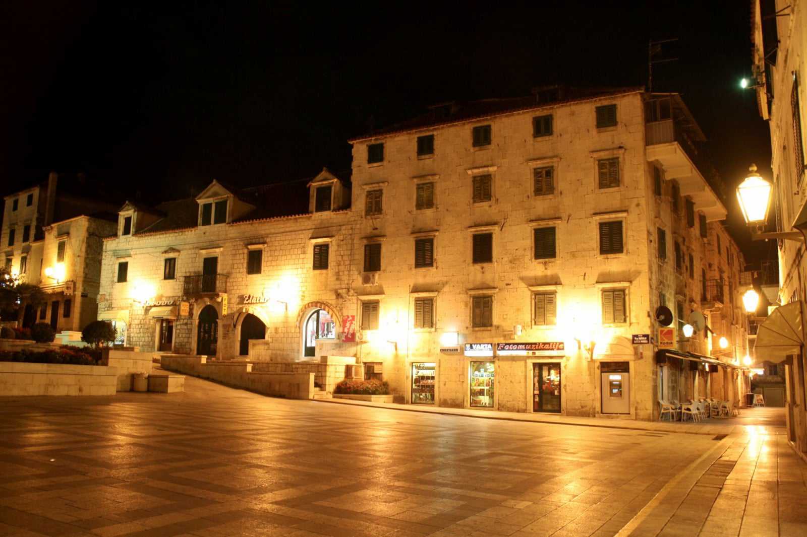 Lištun Street