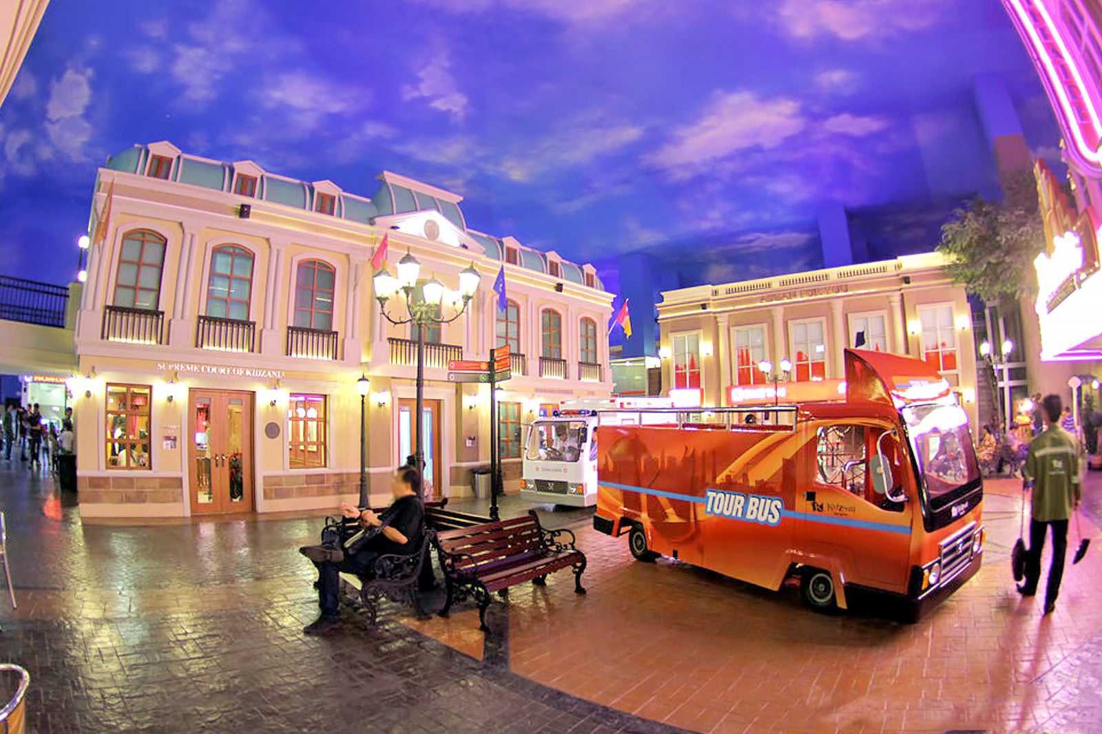 Kidzania