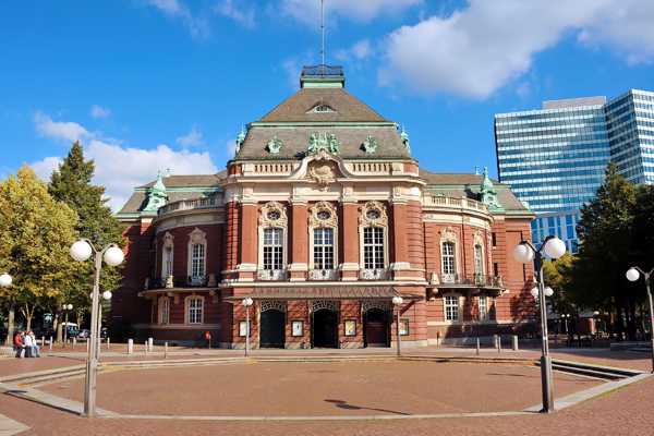 10 Best Theaters in Hamburg