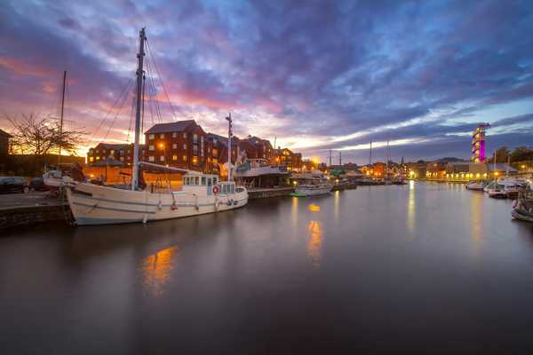 10 Best Things to Do After Dinner in Exeter