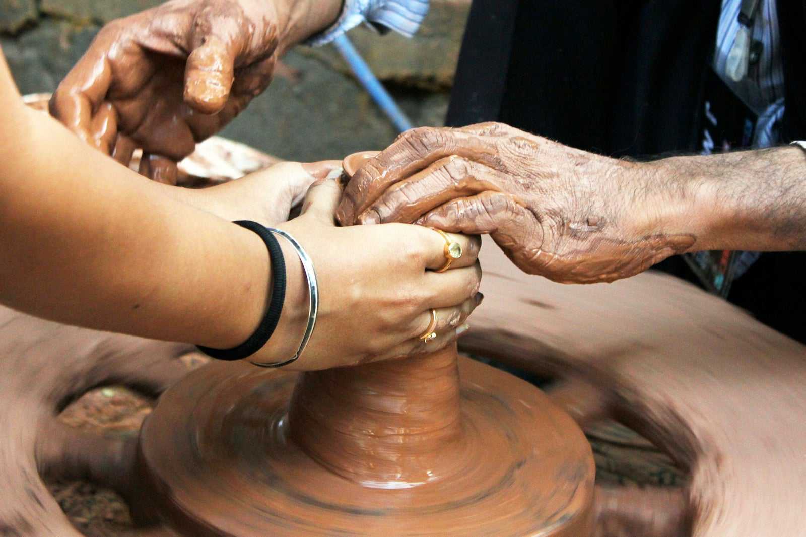 Hanne Mi’s Ceramic Art Studio