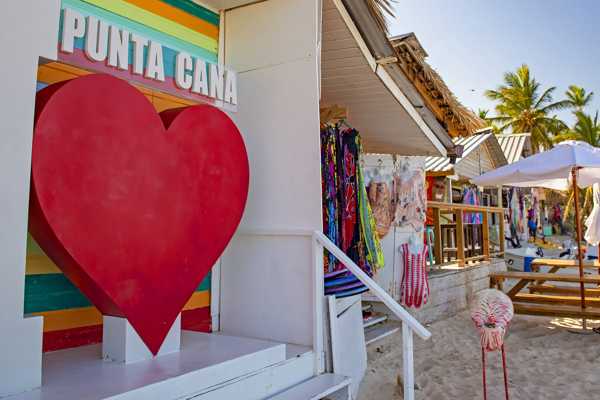 10 Best Places to Go Shopping in Punta Cana