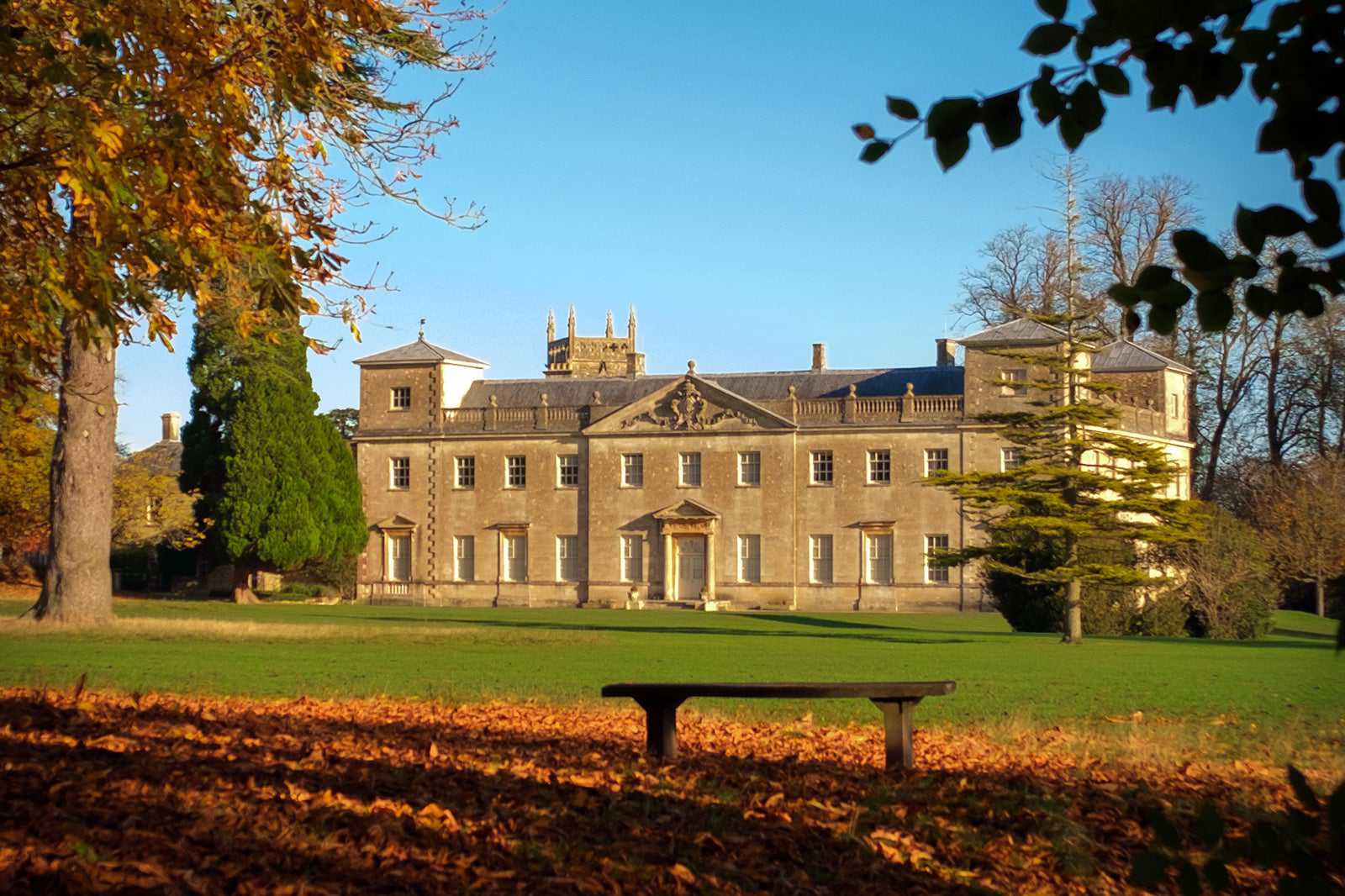 10 Best Things to Do in Swindon
