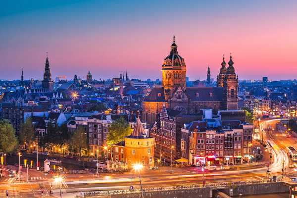 10 Things You Need to Know About Amsterdam
