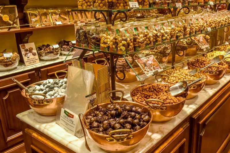 8 Souvenirs from Bruges Your Family Actually Want