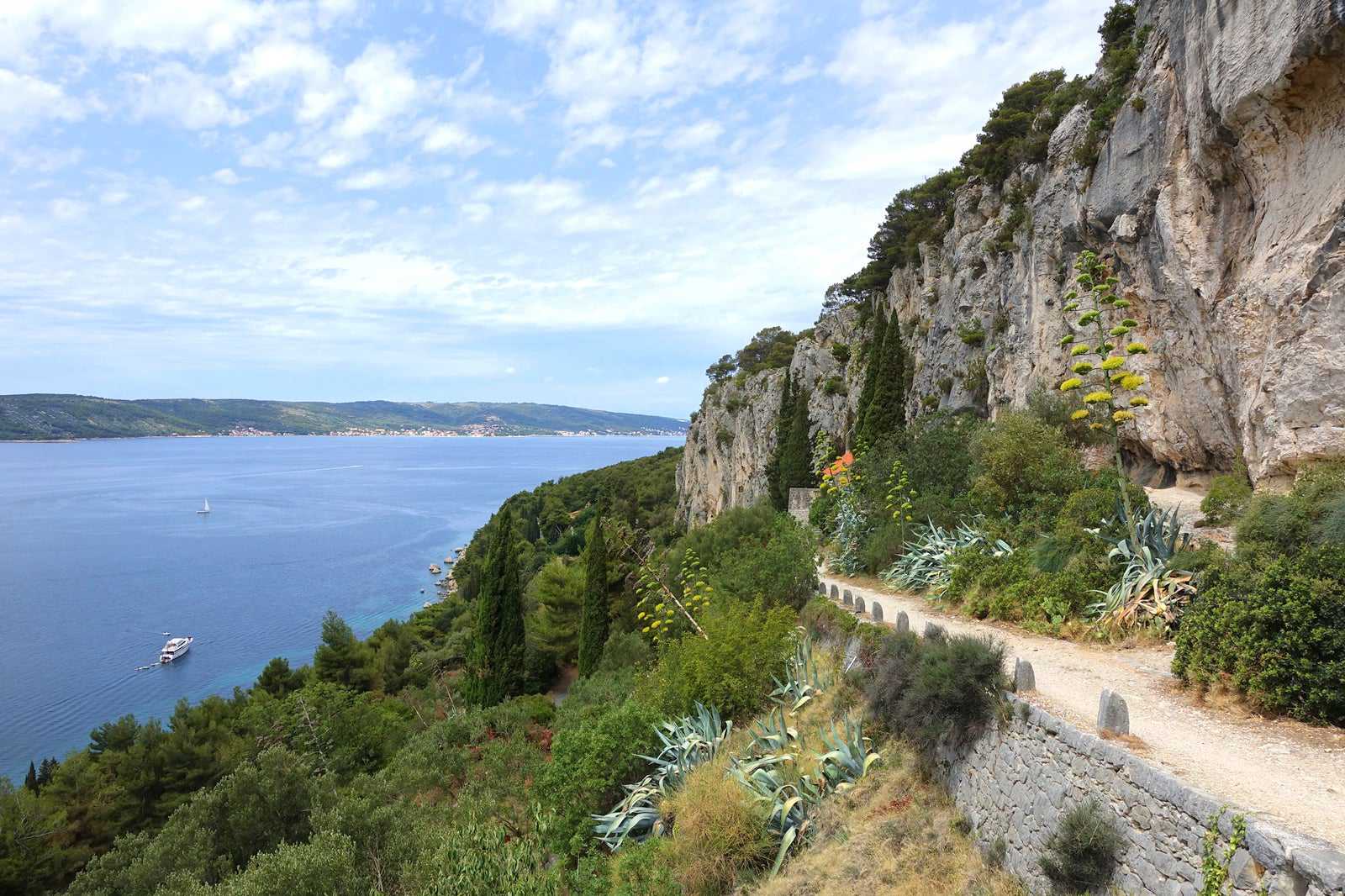 Marjan Hill