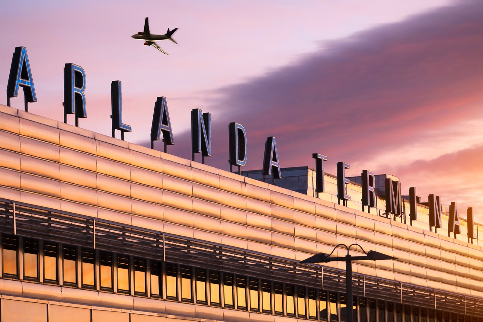 Stockholm Arlanda Airport - Go Guides