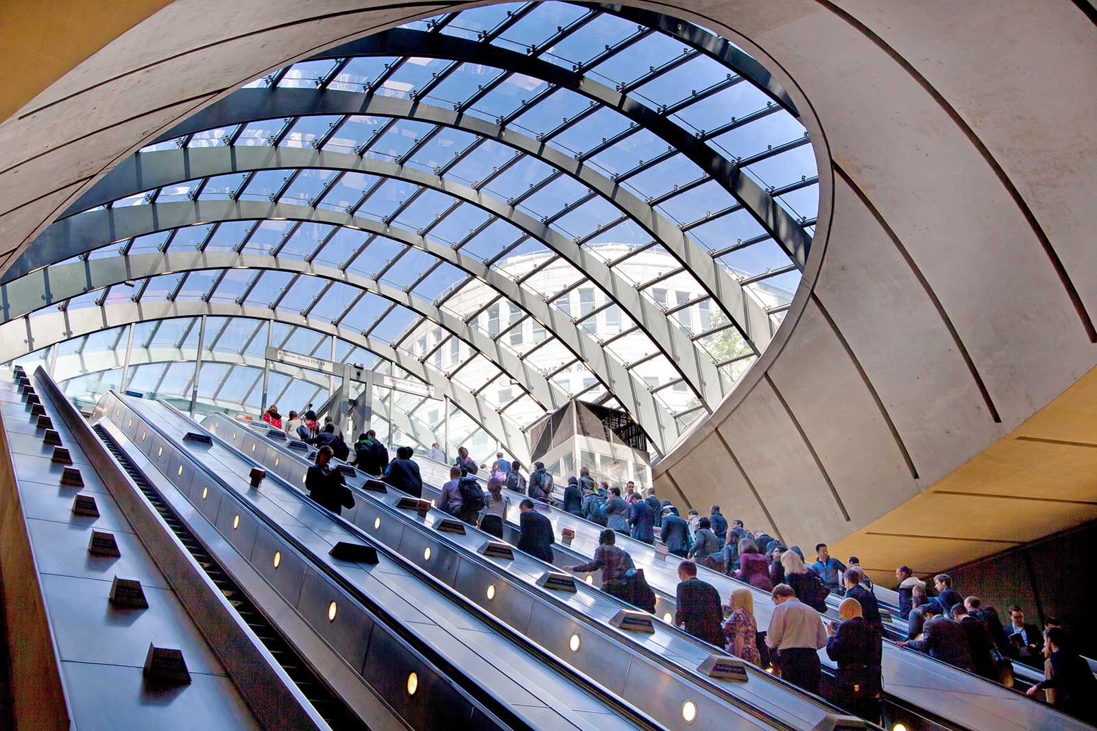 10-main-tube-stations-in-london-go-guides