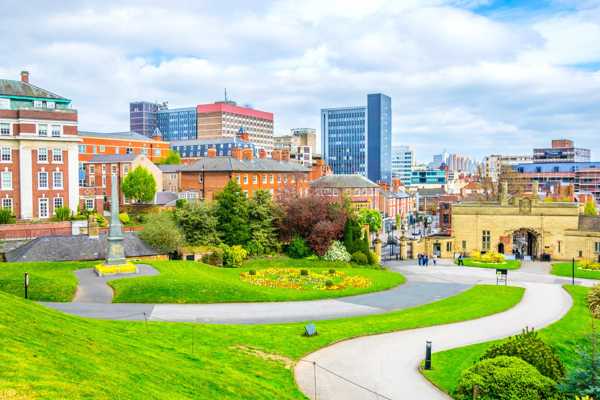 10 Ways to Save Money in Nottingham