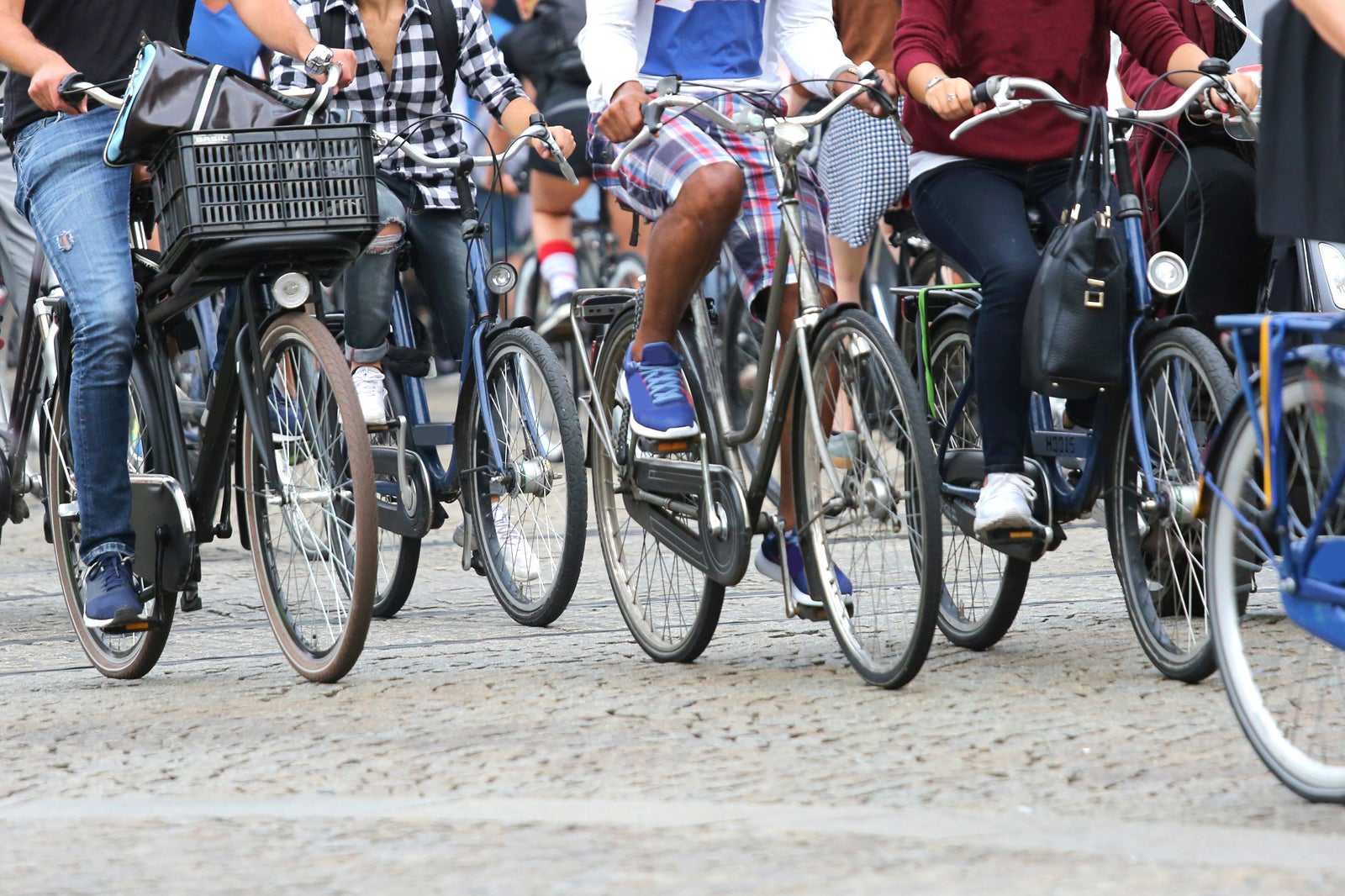Renting a bike but not knowing the local rules