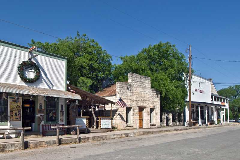 10 Small Towns in Texas That Time Forgot