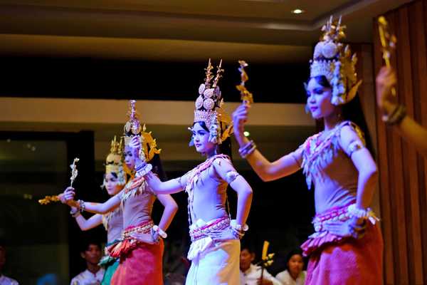 3 Great Apsaras Dance and Dinner Shows in Siem Reap