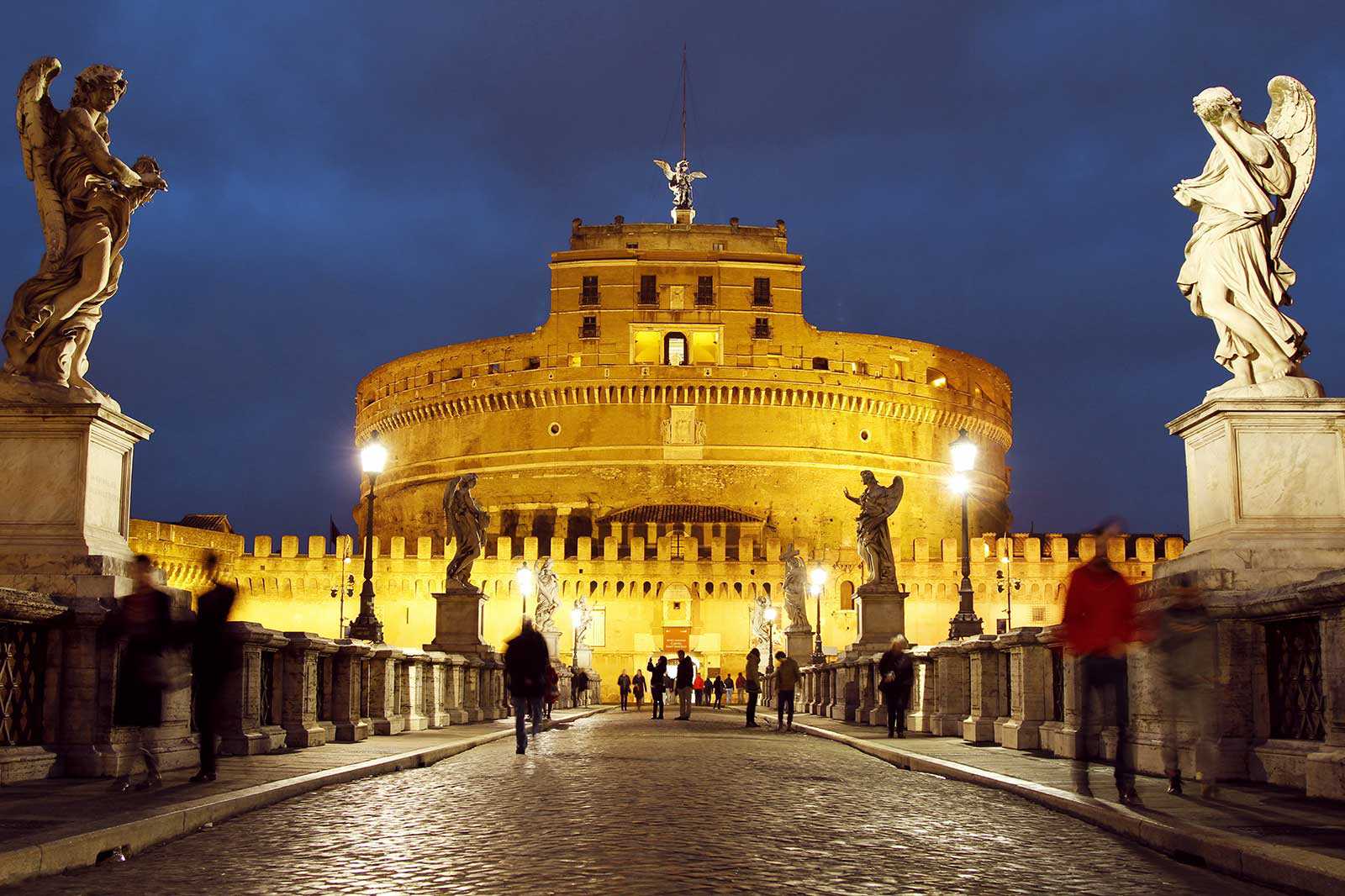 Trevi Fountain to Castel Sant-Angelo