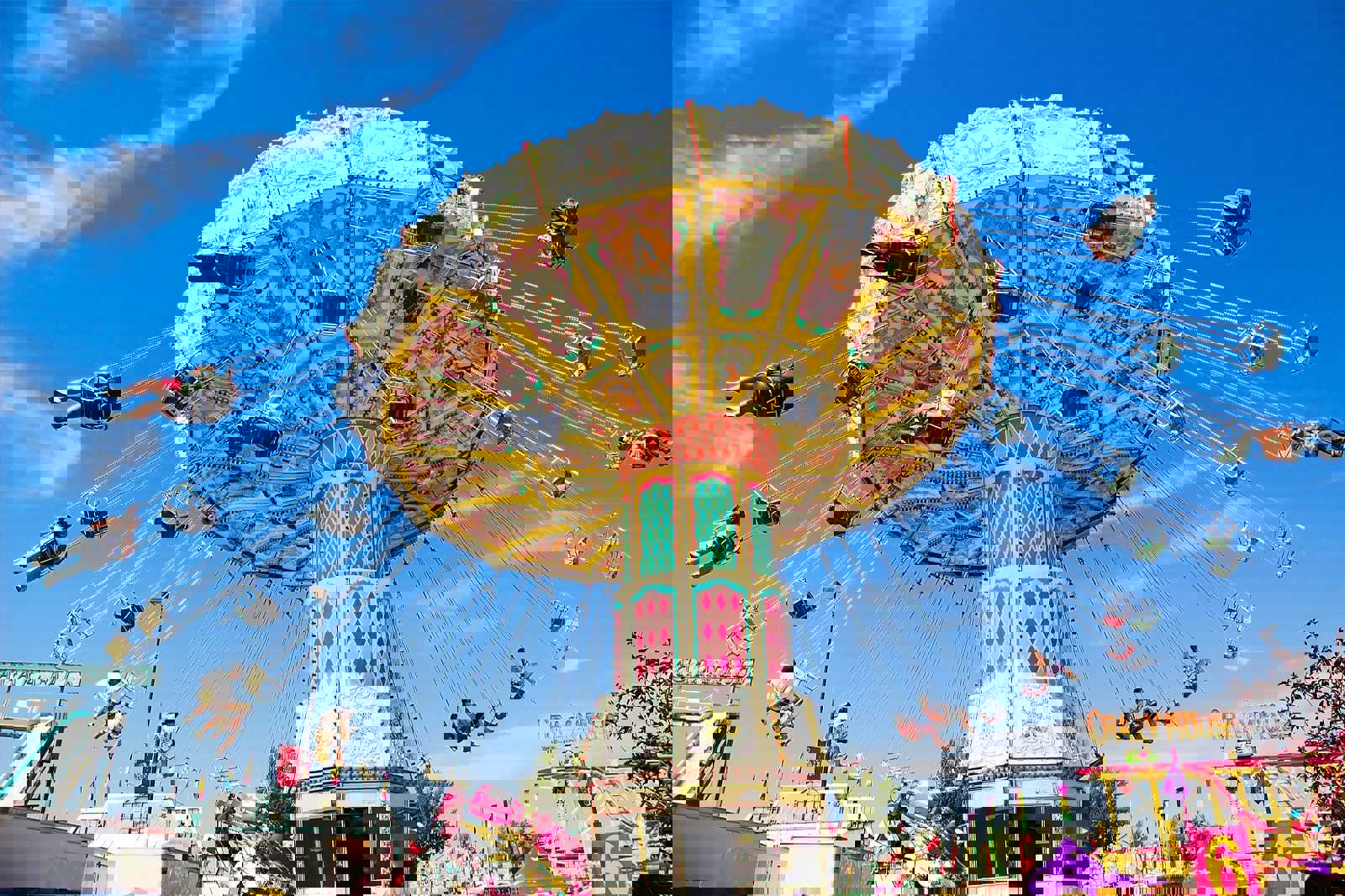 Family Travel In Calgary Calgary Travel Guide Go Guides family-travel-in-calgary-calgary-travel-guide-go-guides