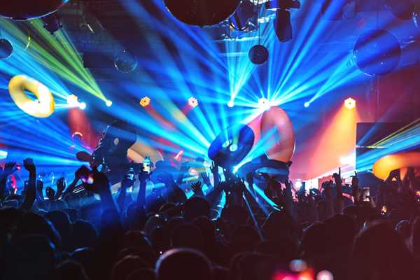 10 Best Bars, Live Music and Nightclubs in Valencia