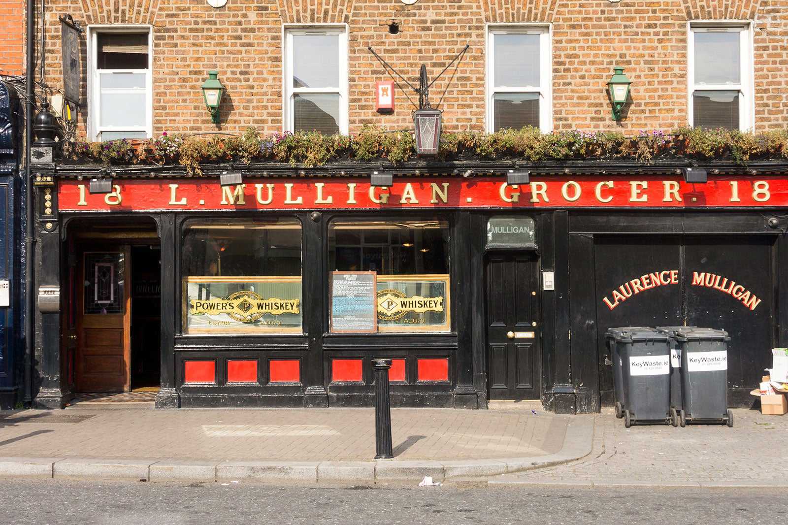 L. Mulligan Grocer