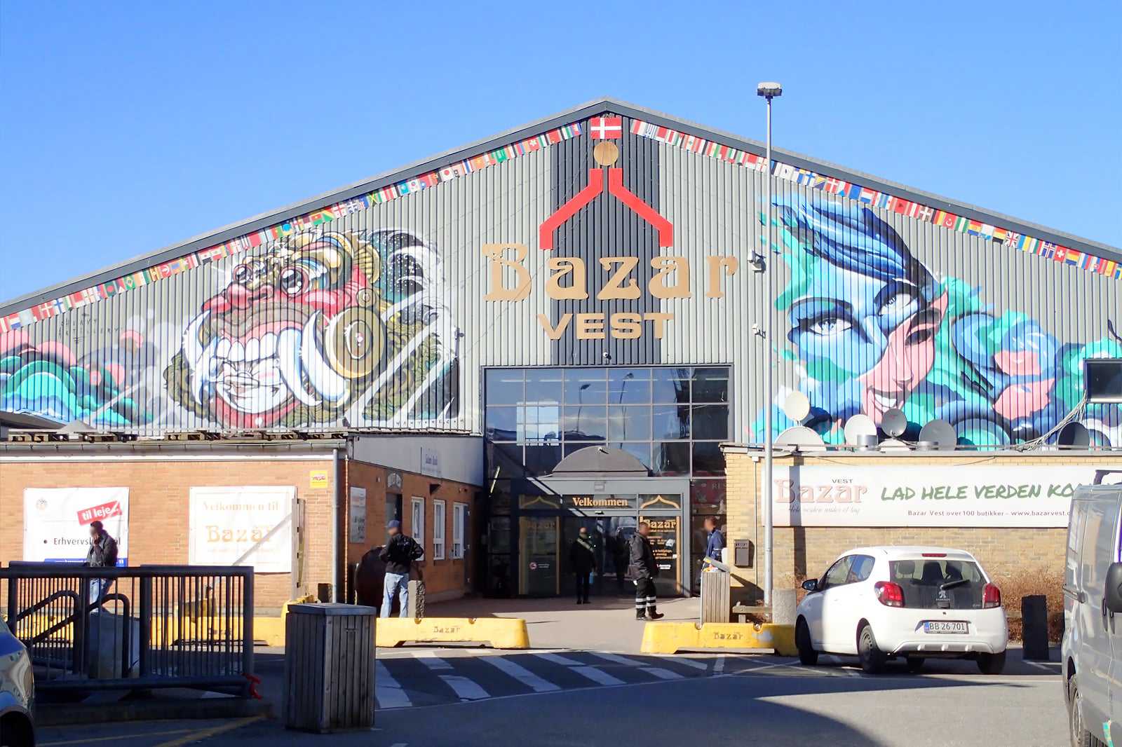 Bazaar West (Bazar Vest)