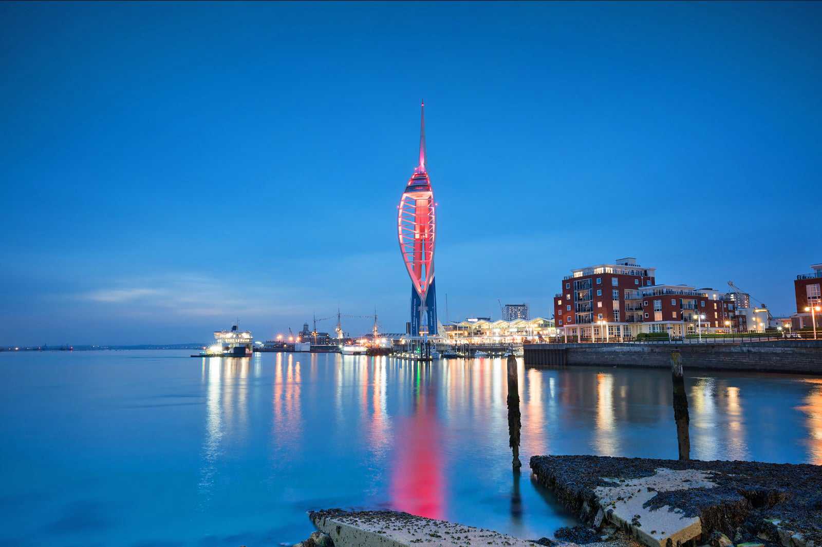 10 Best Things to Do After Dinner in Portsmouth
