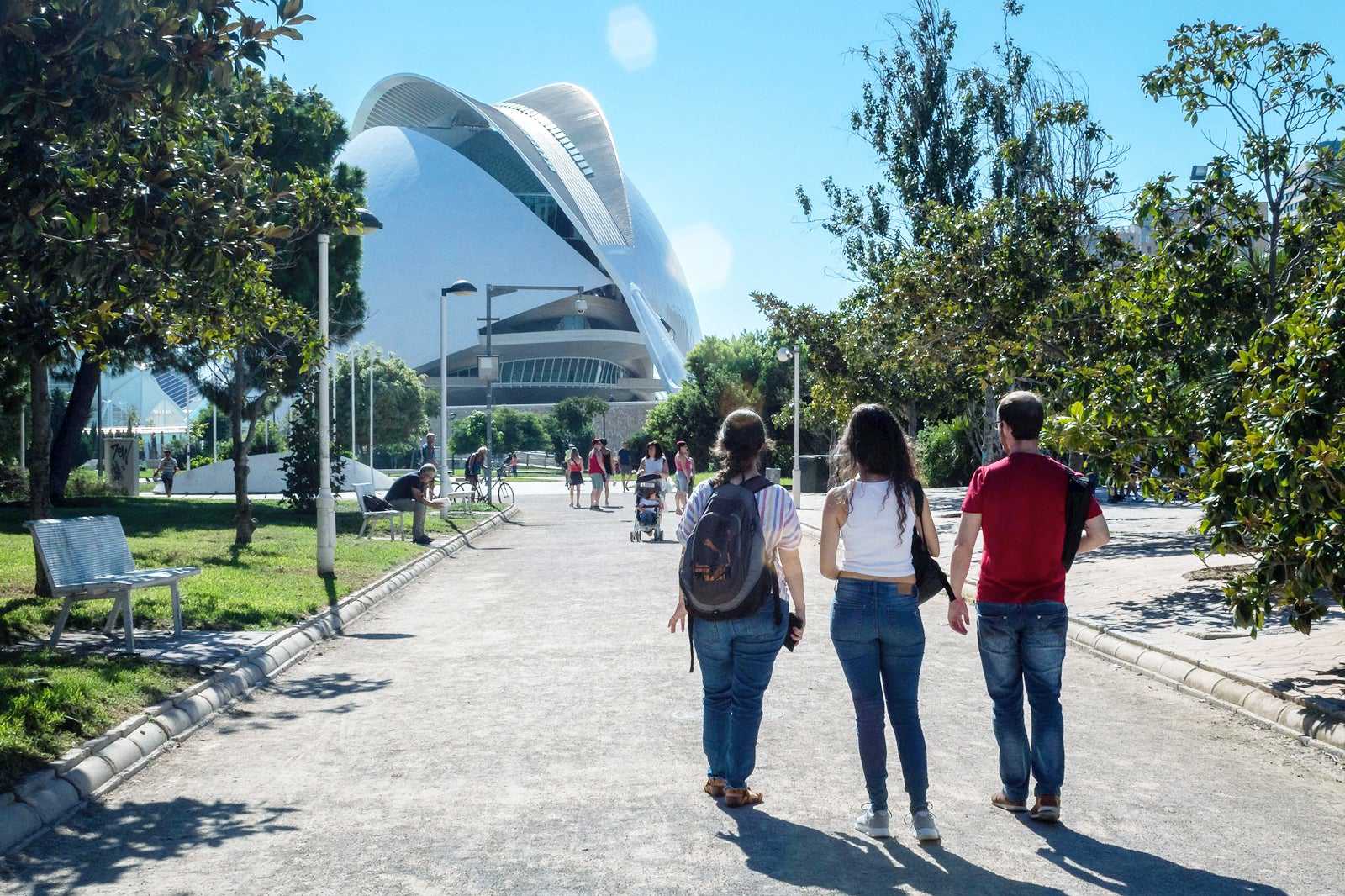 Join a free walking tour