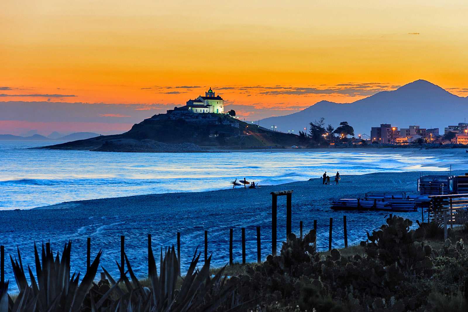 Praia de Itaúna, em Saquarema