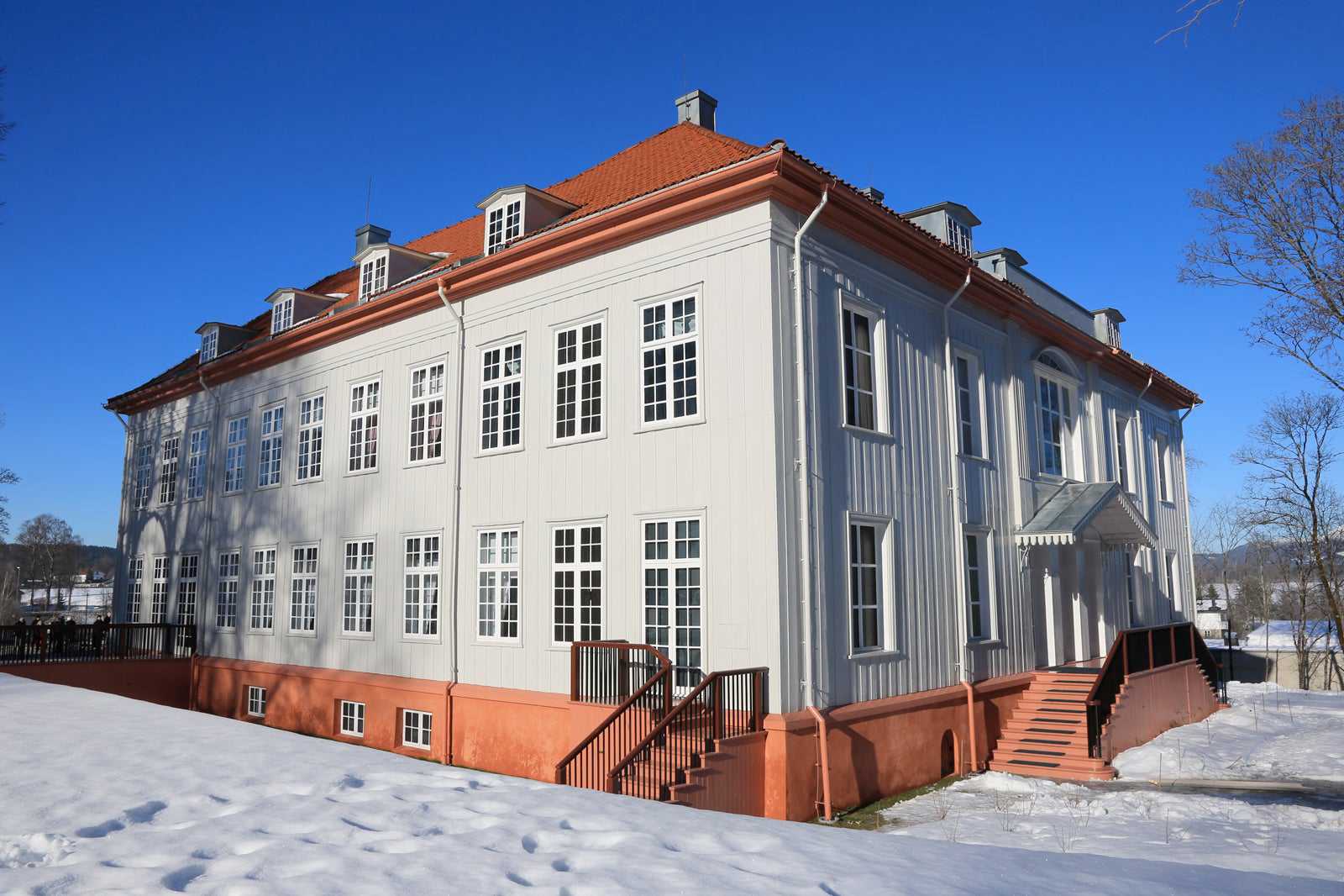 Eidsvoll House