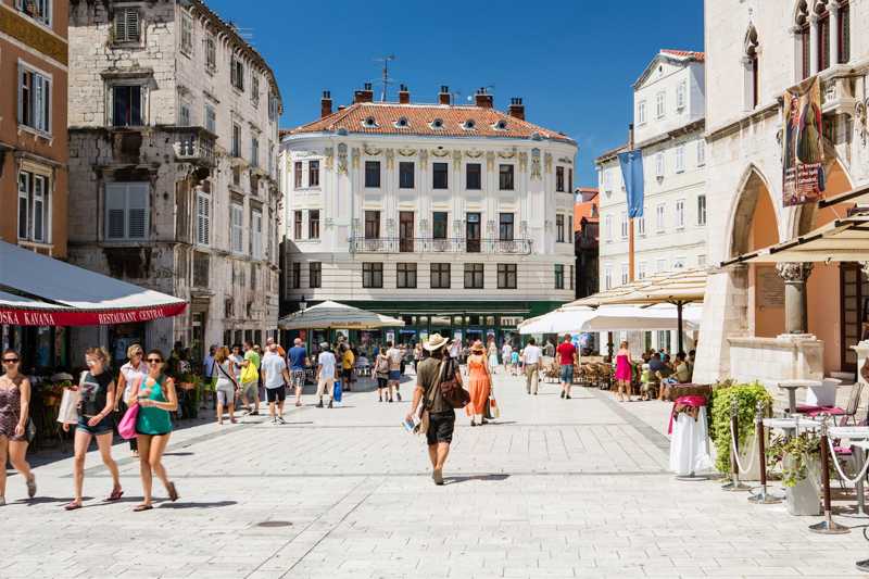 5 Best Places to Go Shopping in Split