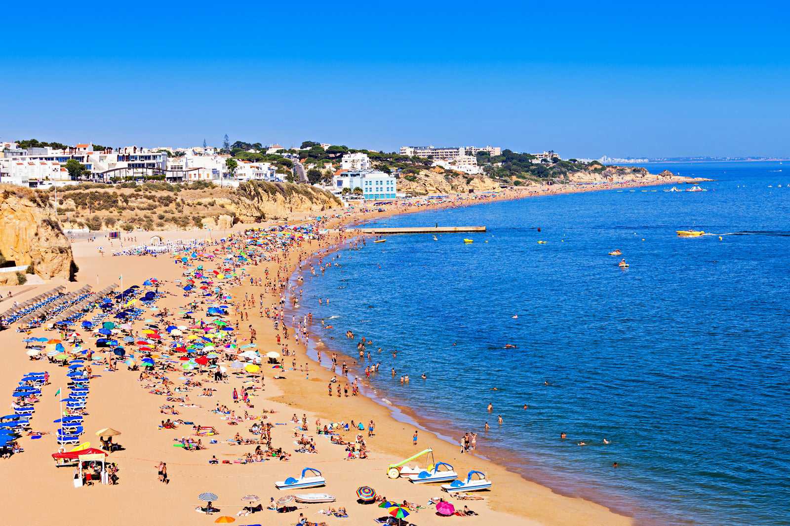 Kid-friendly beaches in Albufeira