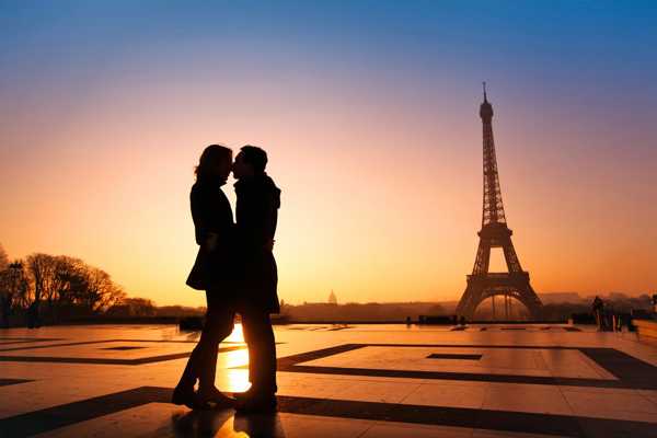 7 Tips for Pregnant Travellers in Paris