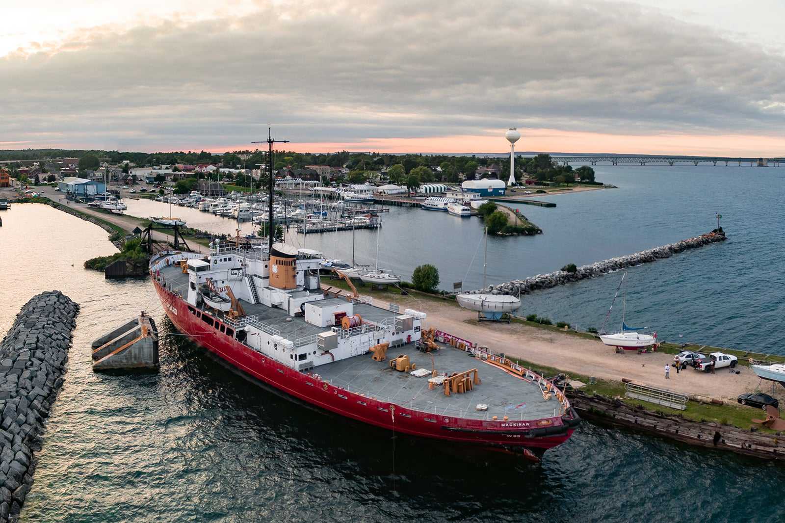 Mackinaw City Marina