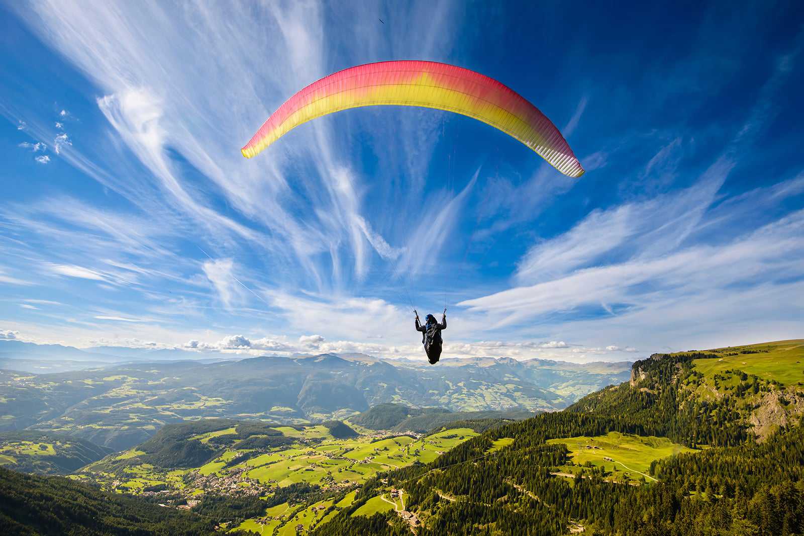 Paragliding flights (Vols en parapente)