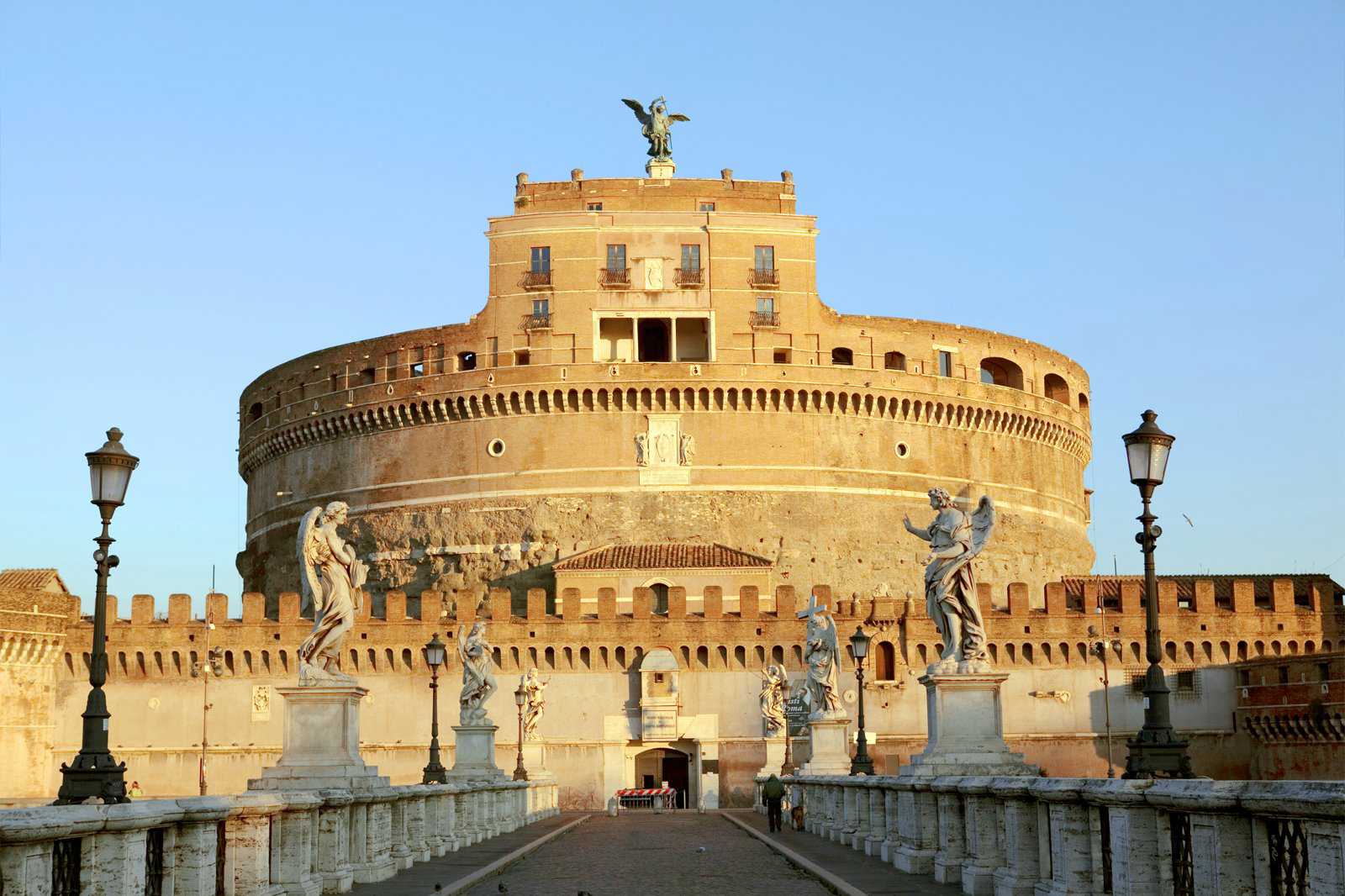 4:00 PM: View of Castel Sant'Angelo