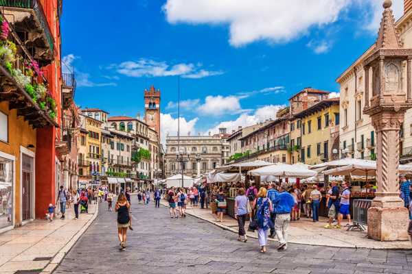 10 Best Places to Go Shopping in Verona