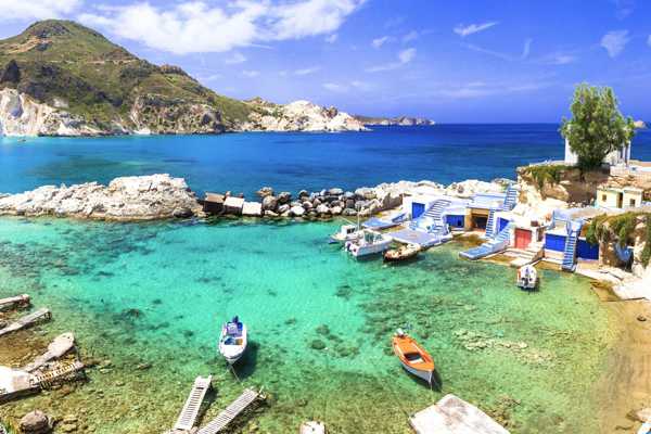 10 Most Instagrammable Places in Milos