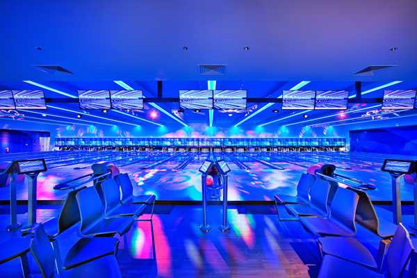 4 Singapore Bowling Alleys