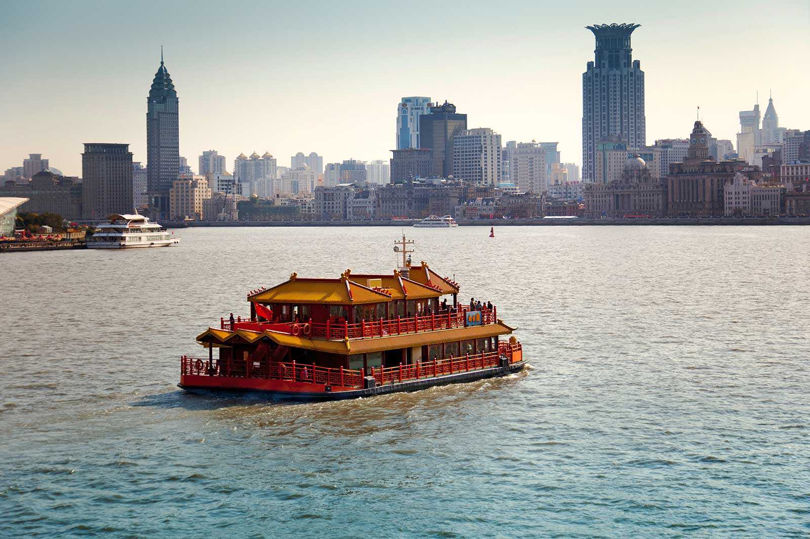 Huangpu River cruise
