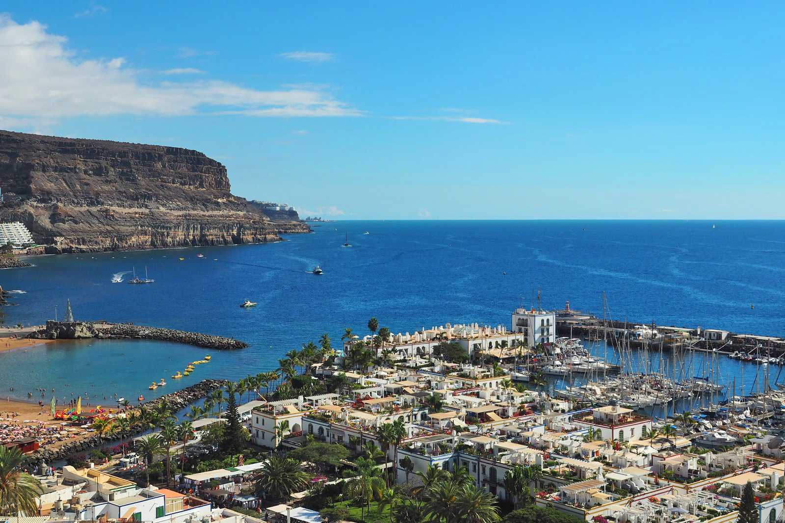 Climb to the Puerto de Mogán lookout point